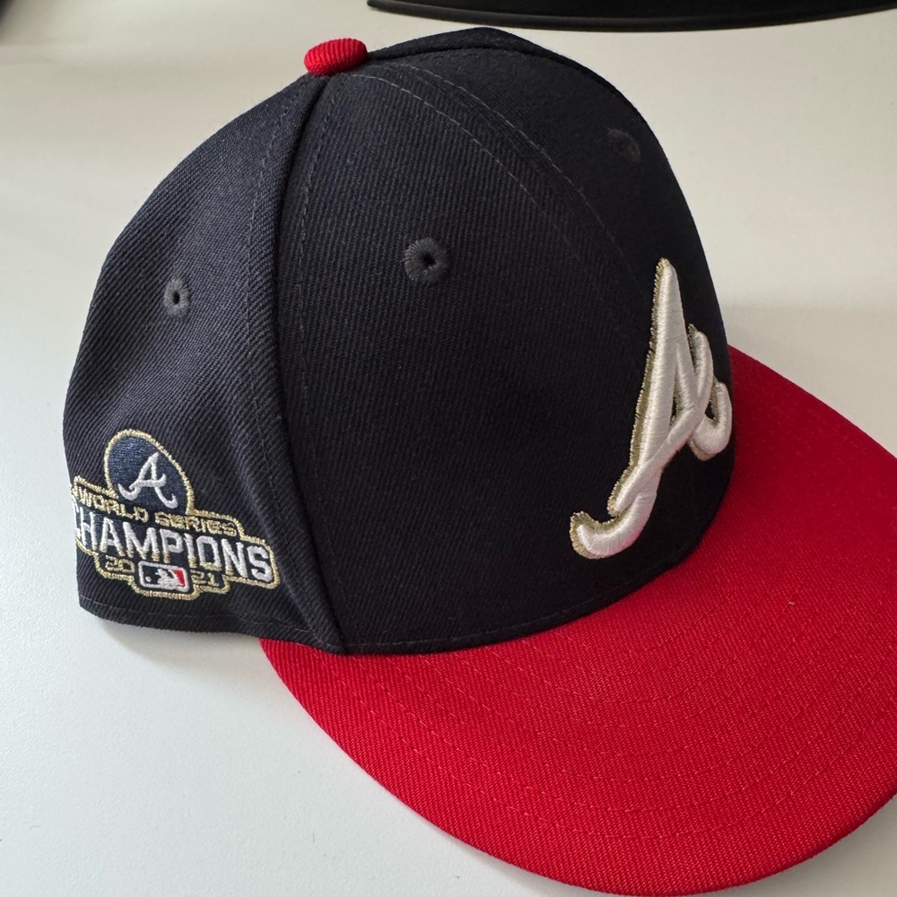 Atlanta Braves World Series 59Fifty gold outline new era low profile hat